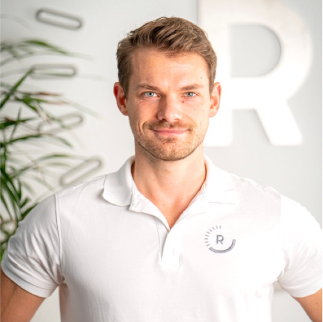Portrait of Matjaž Lesjak, certified trainer at Reset Studio